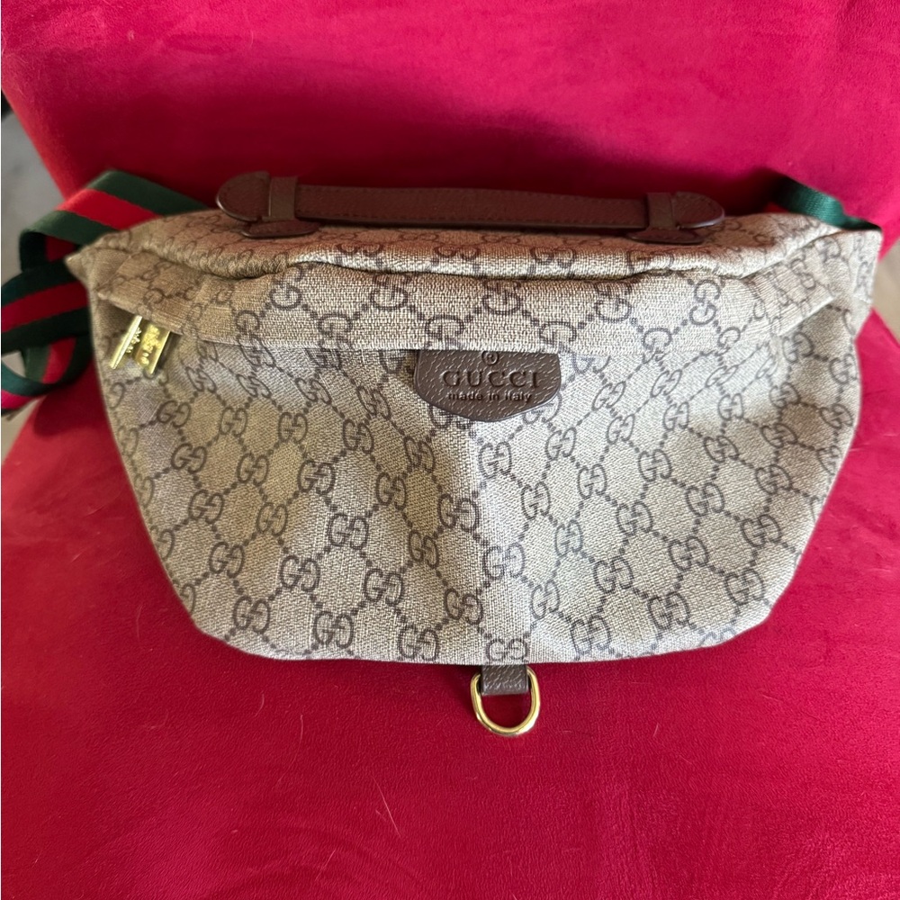 Large crossbody bag